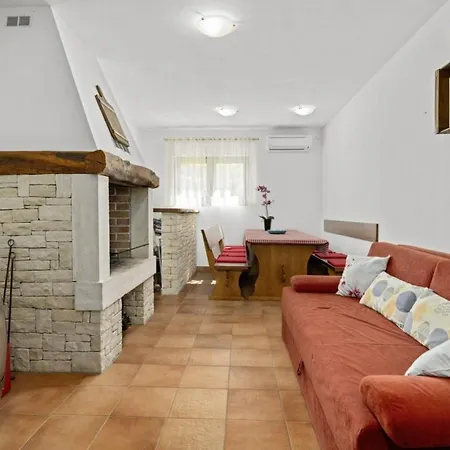 Milva In Radmani - Haus Fuer 6 Personen Villa