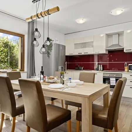 Villa Milva In Radmani - Haus Fuer 6 Personen *