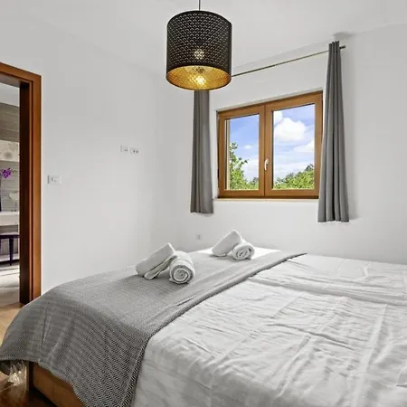 Milva In Radmani - Haus Fuer 6 Personen Villa Porec